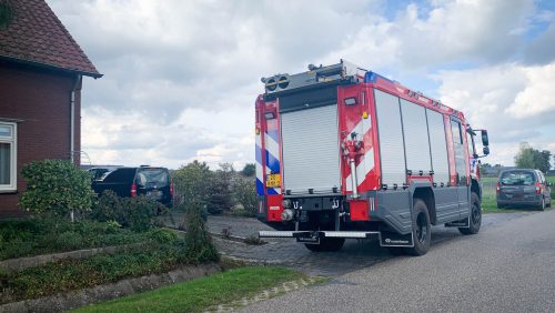 Brandweer-ondersteunt-bij-paard-in-nood-1