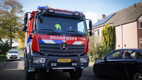 Brandweer-redt-vogeltje-in-Nederweert-1