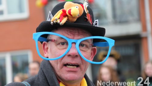 Carnavalsoptocht-Vlikkestaekers-Nederweert-2013-1143