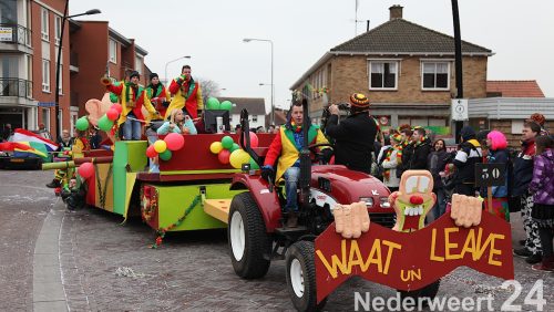 Carnavalsoptocht-Vlikkestaekers-Nederweert-2013-1180