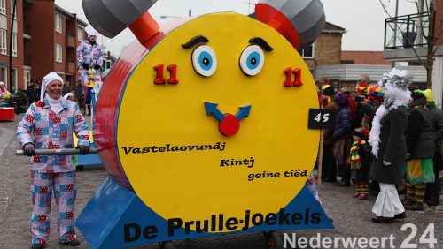 Carnavalsoptocht-Vlikkestaekers-Nederweert-2013-1223