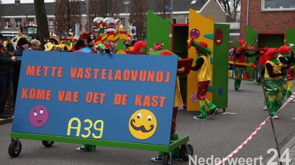 Carnavalsoptocht-Vlikkestaekers-Ospel-2013-1082