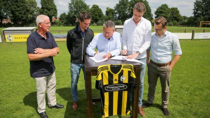 Contractondertekening-Merefeldia-met-Muta-Sport-Nederland-1