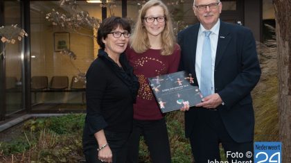 Henk Evers, burgemeester van Nederweert, maar tevens ook ambassadeur van Mama Alice