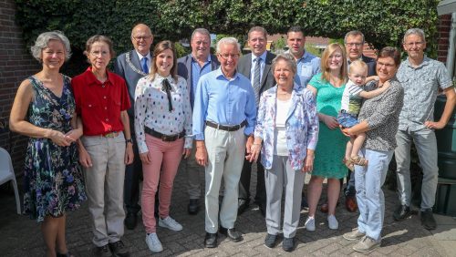 Diamanten-bruidspaar-Piet-en-Alda-Linders-van-Hulsen-Nederweert-Eind-3