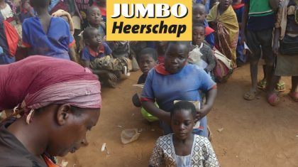 Emballage-actie-Philips-van-Horne-en-Jumbo-Heerschap-voor-school-in-Malawi-