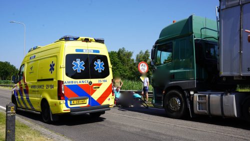 Ernstig-verkeersongeval-Venloseweg-N275-Ospel-1