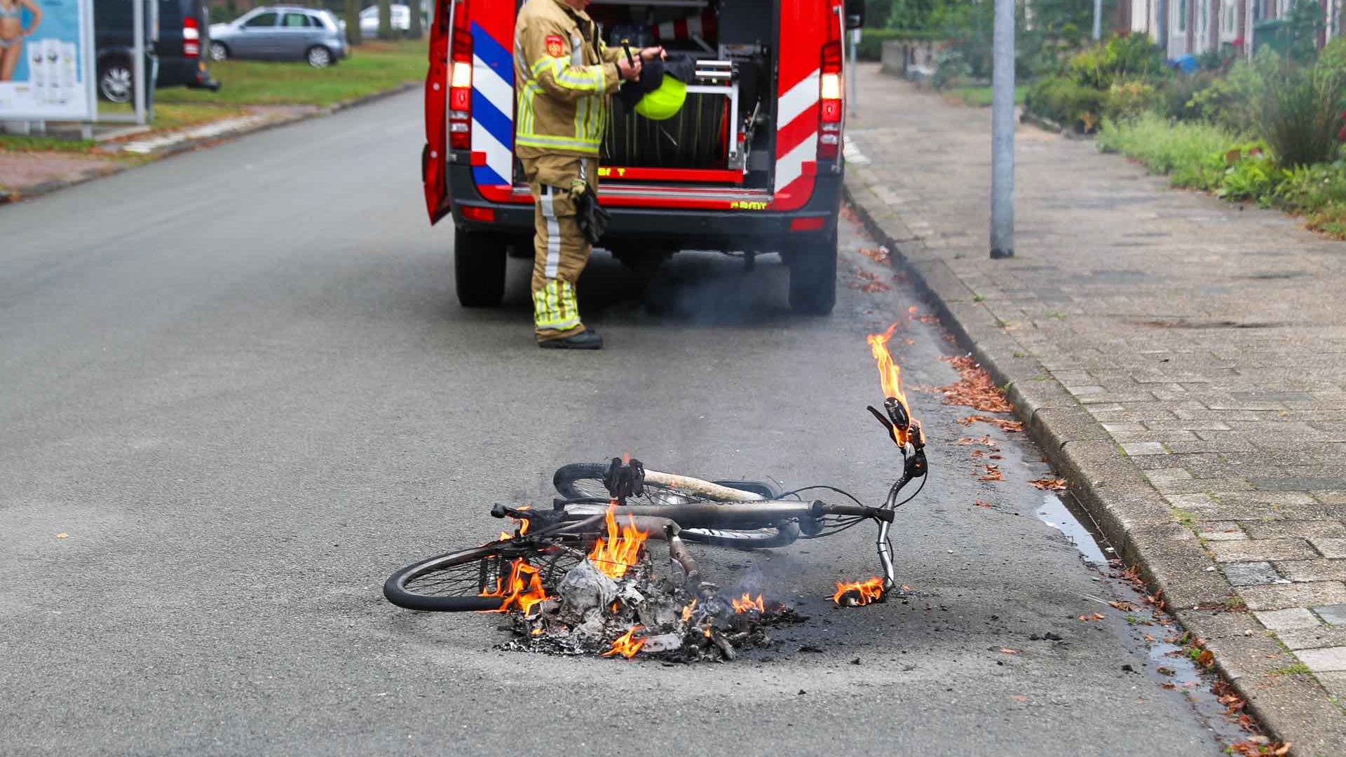 Fietsbrand-Overweertstraat-Weert-V1