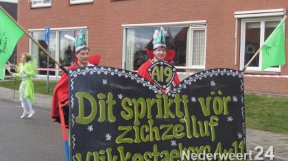 Optocht Ospel 2014