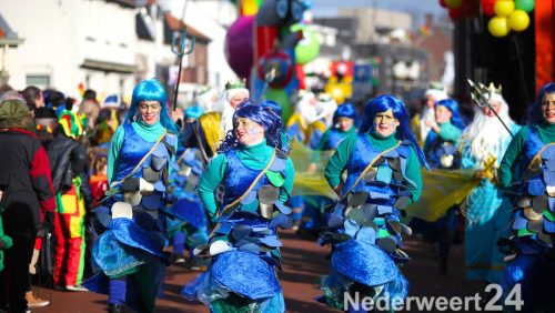 Optocht Nederweert 2014 Pinmaekers