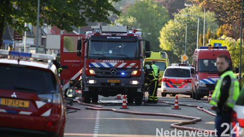 Gaslfes vat vlam aan de Dorpsstraat in Baexem