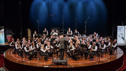 Gezamenlijk-kerstconcert-in-Leveroy