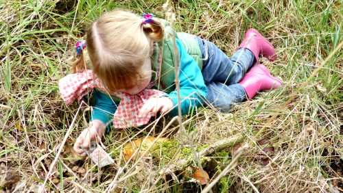 Grootouder-Kleinkind-Natuurmiddag-bij-Buitencentrum-De-Pelen2