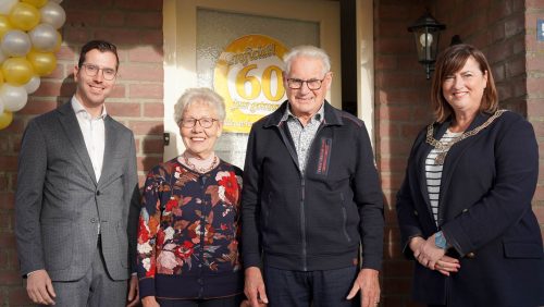 Harrie-en-Mietje-Vaes-–-Knapen-60-jaar-getrouwd-3