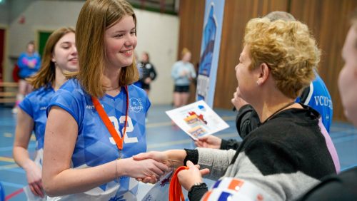 Huldiging-kampioenen-VC-Fortutas-Meisjes-A1-13