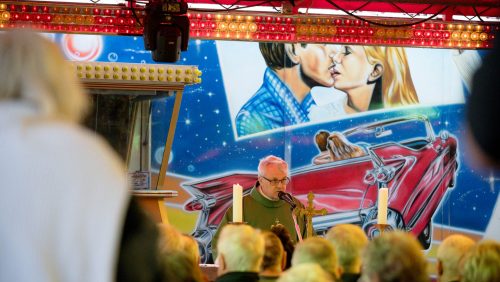 Kermismis-tijdens-Weert-Kermis-2023-met-Deken-Franken-Johan-Horst-6