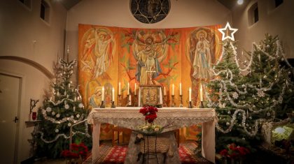 Kerstversiering-kapel-t-Schoor-1