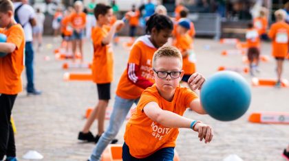 Kinderen-in-Weert-strijden-om-winst-in-lokale-finale-NK-Stoepranden