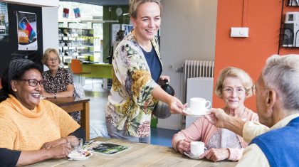 Kopje-koffie-foto-bij-pb-week-eenzaamheid