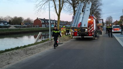 Lihcaam-gevonden-in-Zuid-Willemsvaart-Weert-1