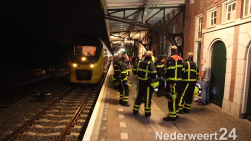 Man aangereden door trein op station Weert