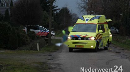 Man overleden sint sebastiaanskapelstraat Weert na val uit boom