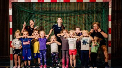 Mini-trainingen-MEOS-Handbal-Nederweert