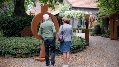 Muziek-en-kunst-in-de-tuin-1