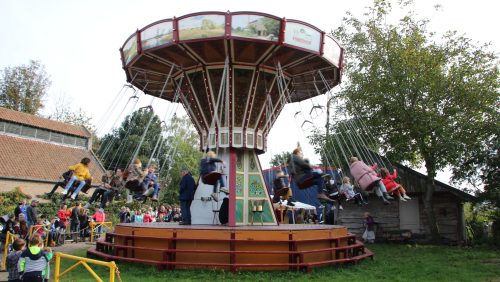 Nostalgische-kinderkermis-bij-Eynderhoof-in-Augustus1