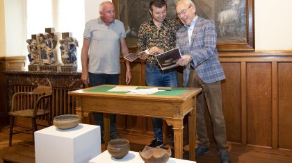 Ondertekening schekingsovereenkomst gemeente museumFoto Jeroen Kuit