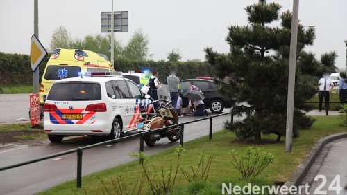 Ongeval bij aftrit McDonald's Nederweert tussen fietser en personenauto