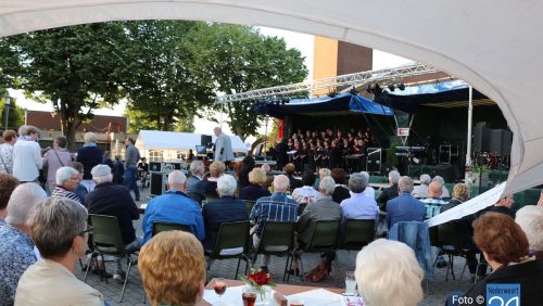 Openluchtconcert-Young-Forever-Nederweert-eind-4284