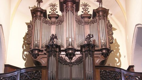 Orgel-in-St-Lambertuskerk-verplaatst