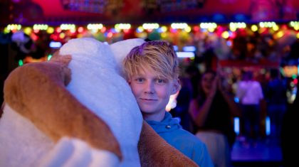 Prijzen-winnen-op-de-kermis-voor-publiek-en-voor-exploitanten-29