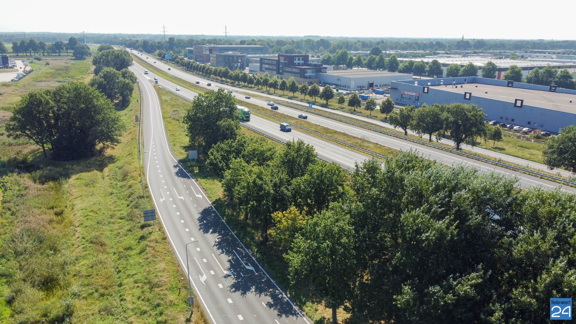 Snelweg-A2-Nederweert-N275-Weert-1