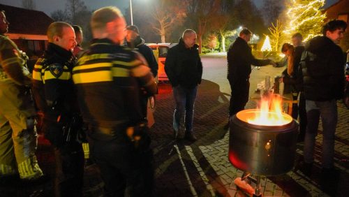 Stookvuur-brandende-aanhangwagen-Schoor-3