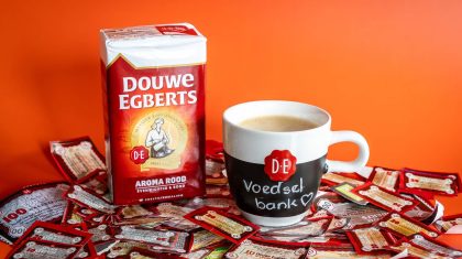 Voedselbank blij met Douwe Egberts punten2