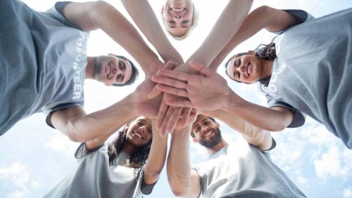 Vrijwilligers-samenwerken-team