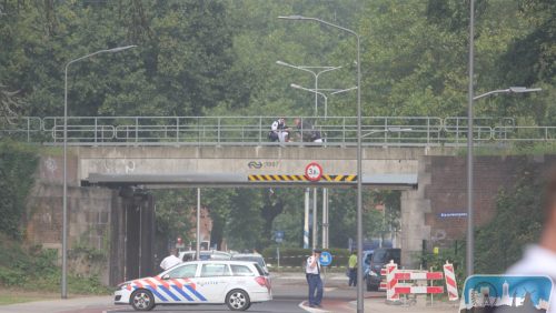 Vrouw-op-spoor-weert