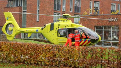 Zwaargewonde-man-aangetroffen-woning-Leliestraat-Weert-2