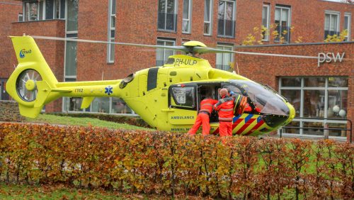 Zwaargewonde-man-aangetroffen-woning-Leliestraat-Weert-2