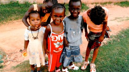 schoenen-voor-Gambia-Bollen-Modeschoenen